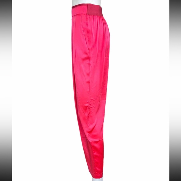 forte_forte Bright Pink Granadine Silk Cropped Pants - Picture 4 of 12